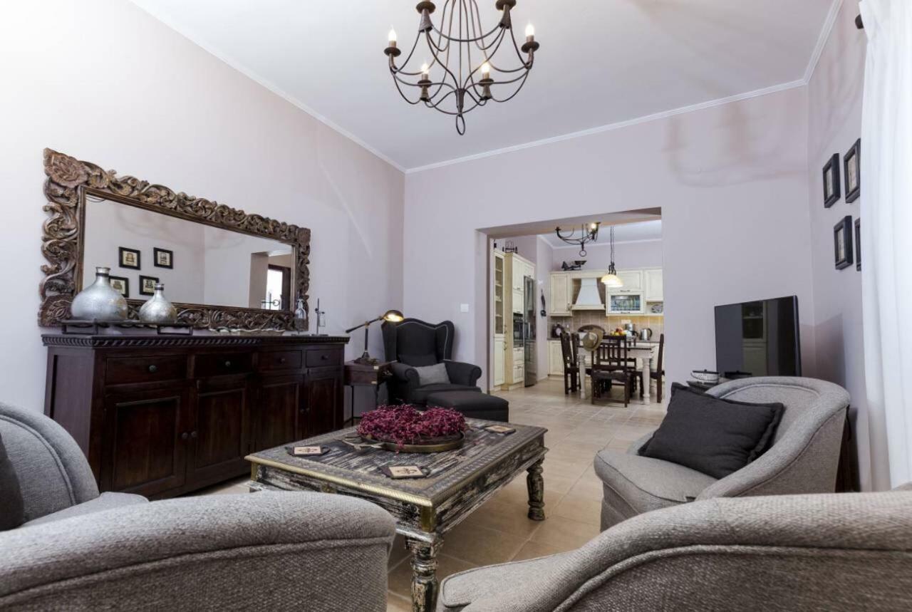 My Sweet Corner House Villa Palaiochora Exterior foto