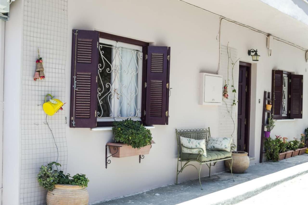 My Sweet Corner House Villa Palaiochora Exterior foto